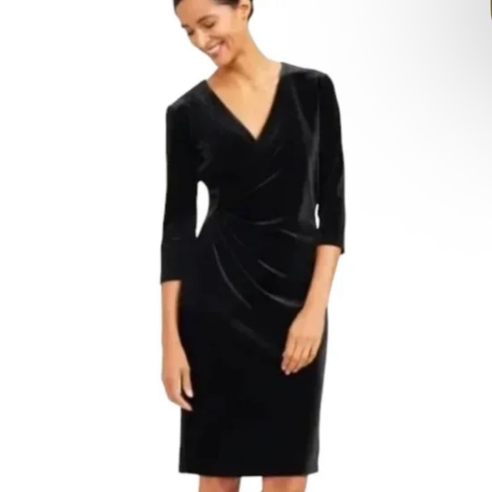 NWT J. McLaughlin black velvet dress